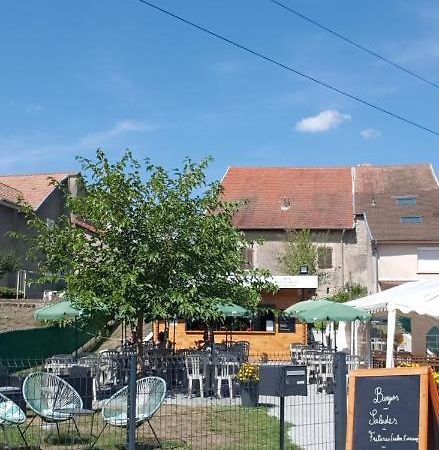 Duplex Dans La Vallee Безансон Экстерьер фото